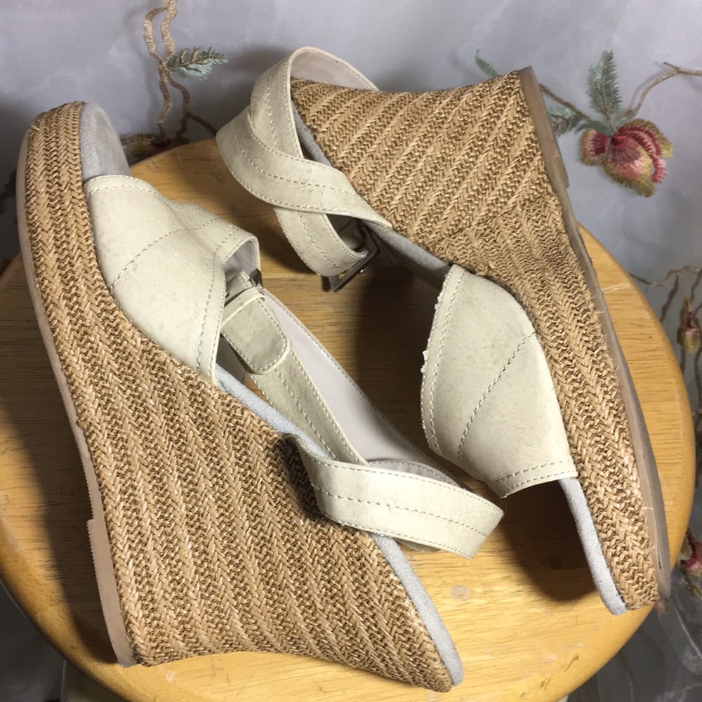 ✨Blue Suede Shoes Wedge Sandals - Picture 5 of 8